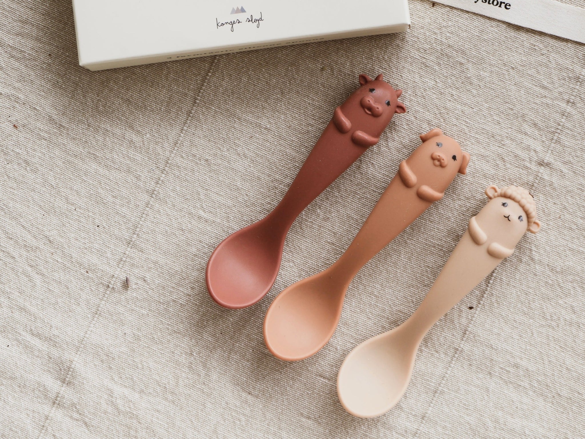 A set of silicone spoons 3-pack Konges Slojd